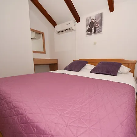 Apartman Marijana Biograd - Happy *